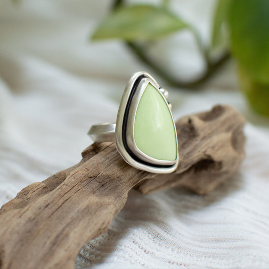 Lemon Chrysoprase Ring (Size 10)