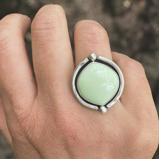 Lemon Chrysoprase Ring (Size 7.25)