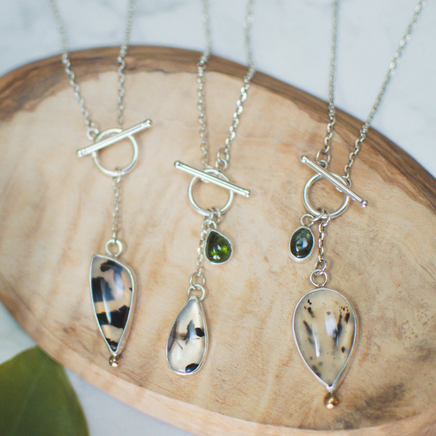 Agate Toggle Necklace