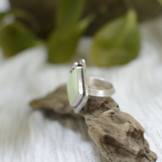 Lemon Chrysoprase Ring (Size 8)