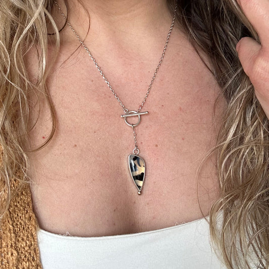 Agate Toggle Necklace