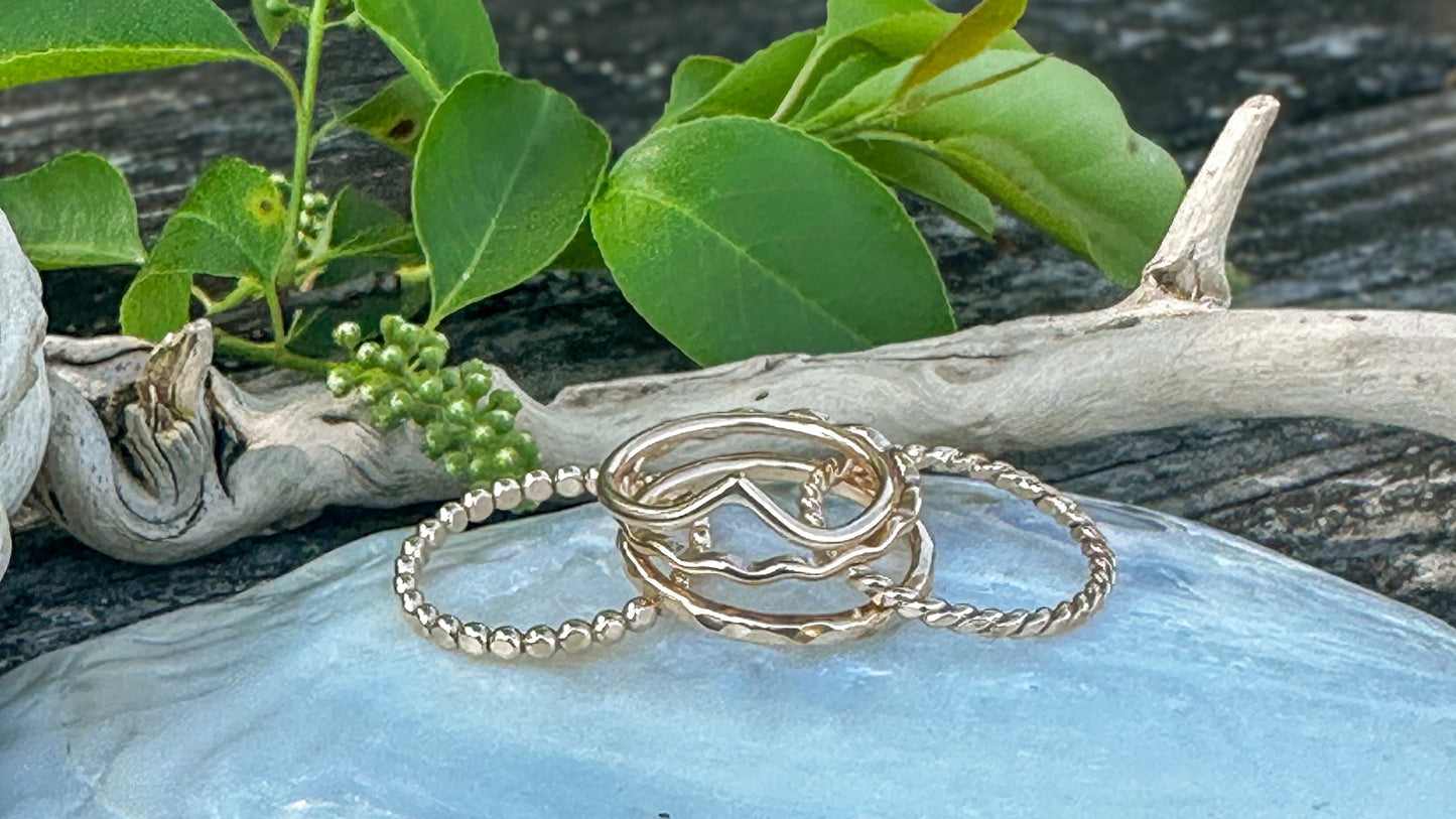 Wave Stacking Ring