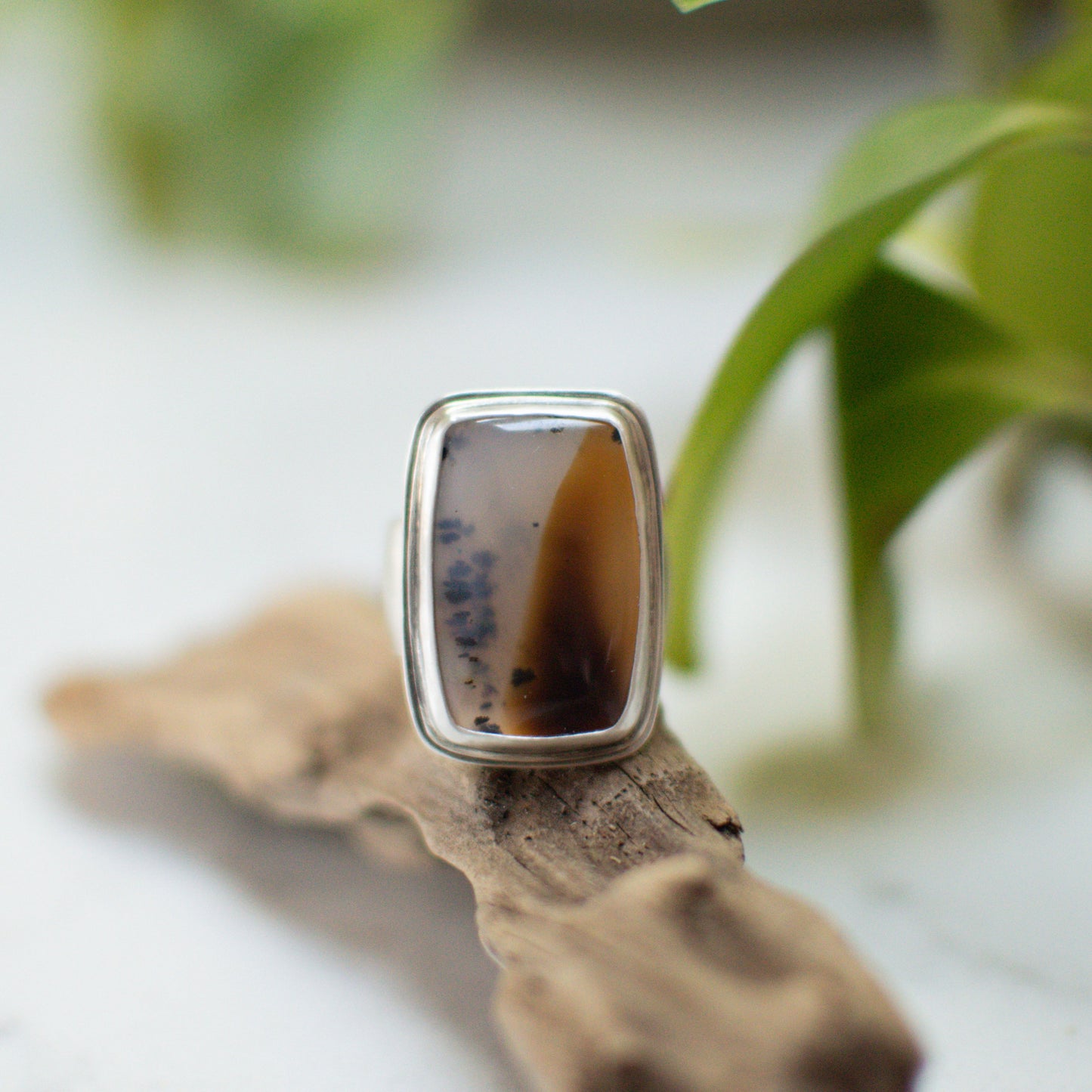 Rectangle Montana Agate Ring (Sz 8.5)